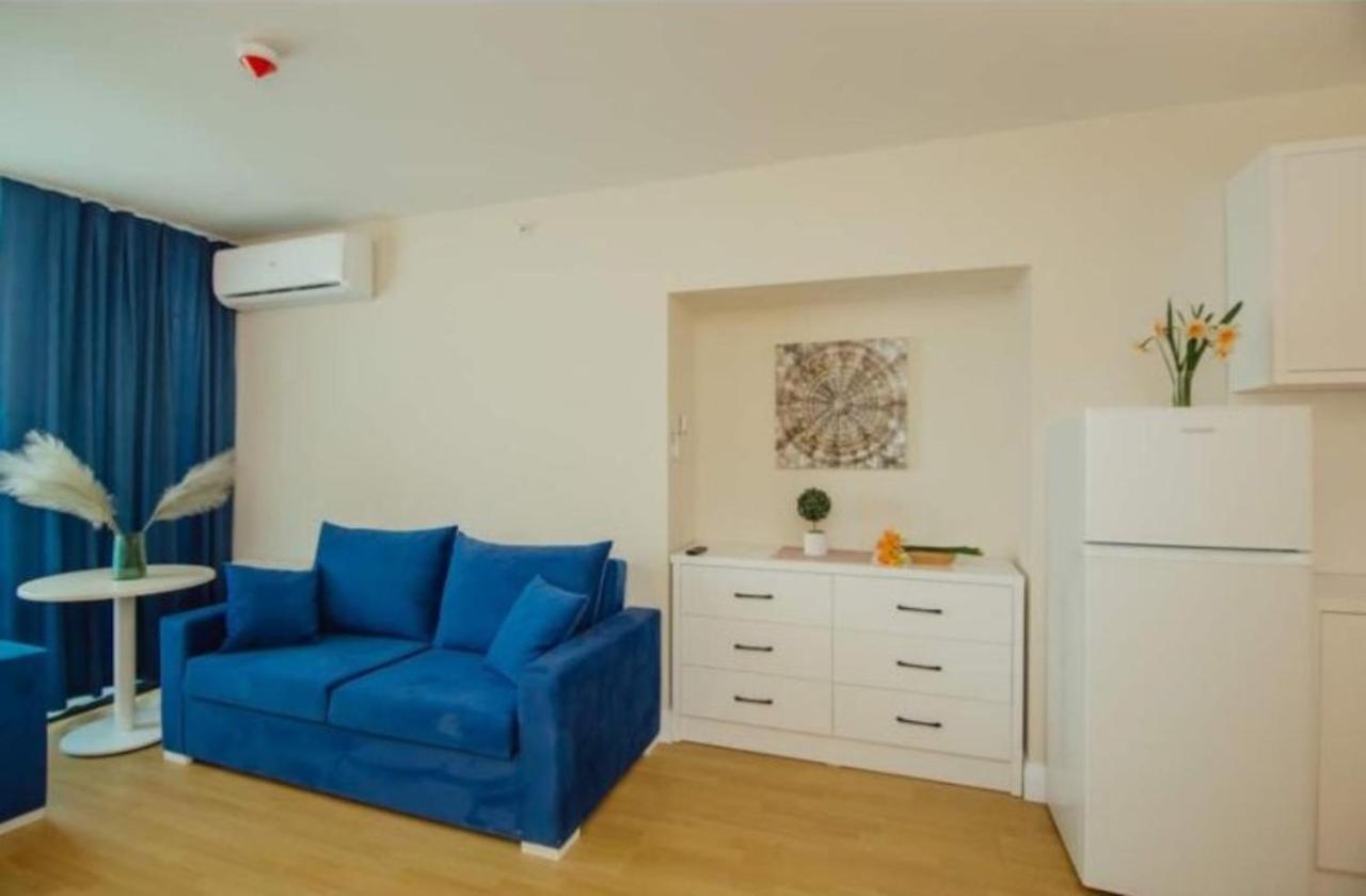 Orbi City Aparthotel Black Sea View Batumi Bagian luar foto